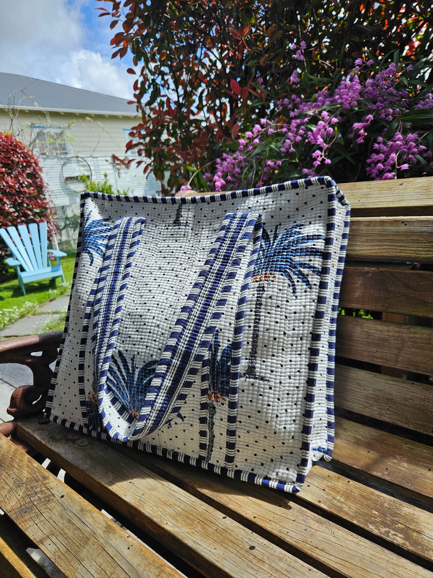 Island Time - Zipped Tote Bag