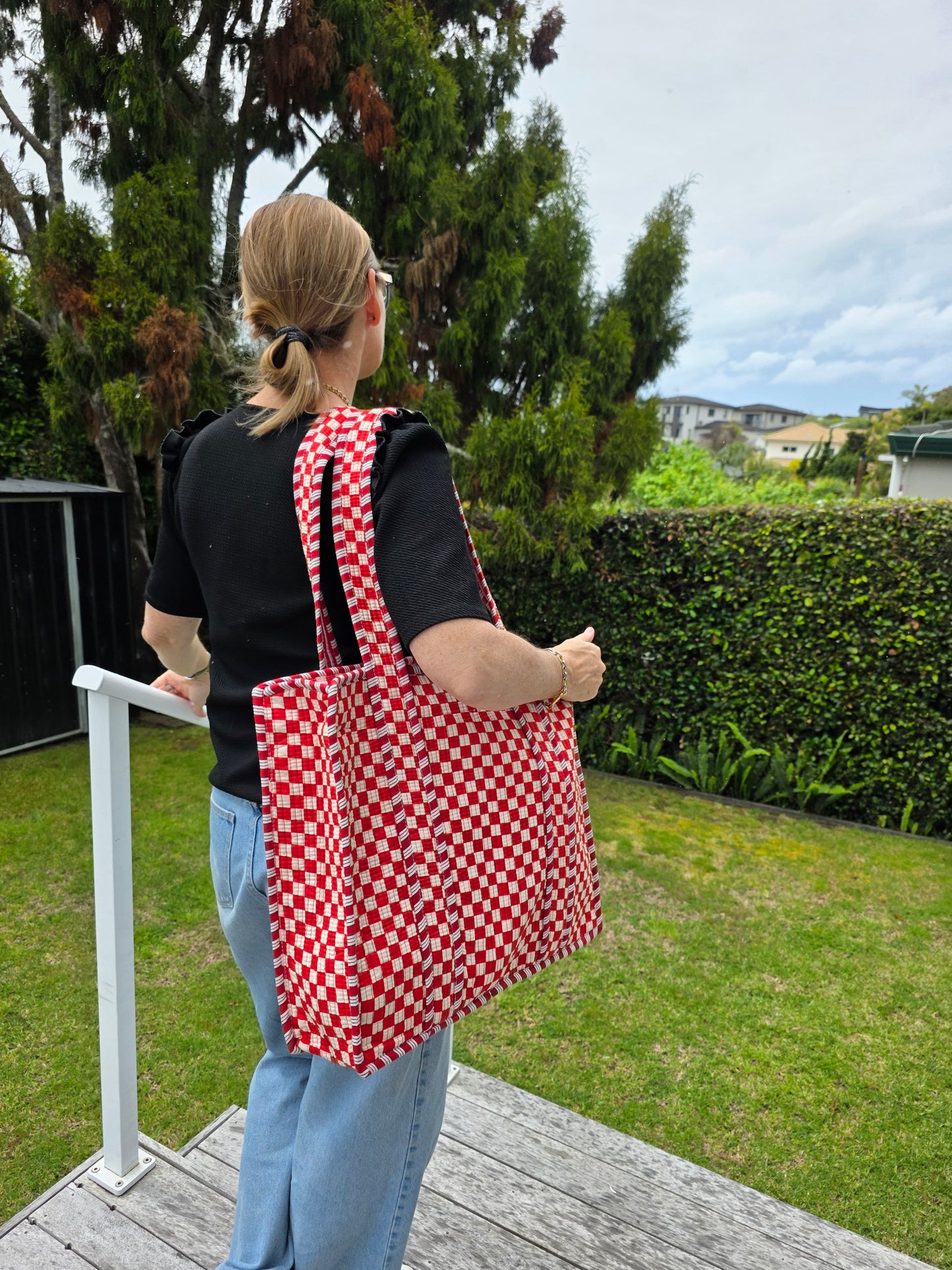 Red Checker Zipped Tote