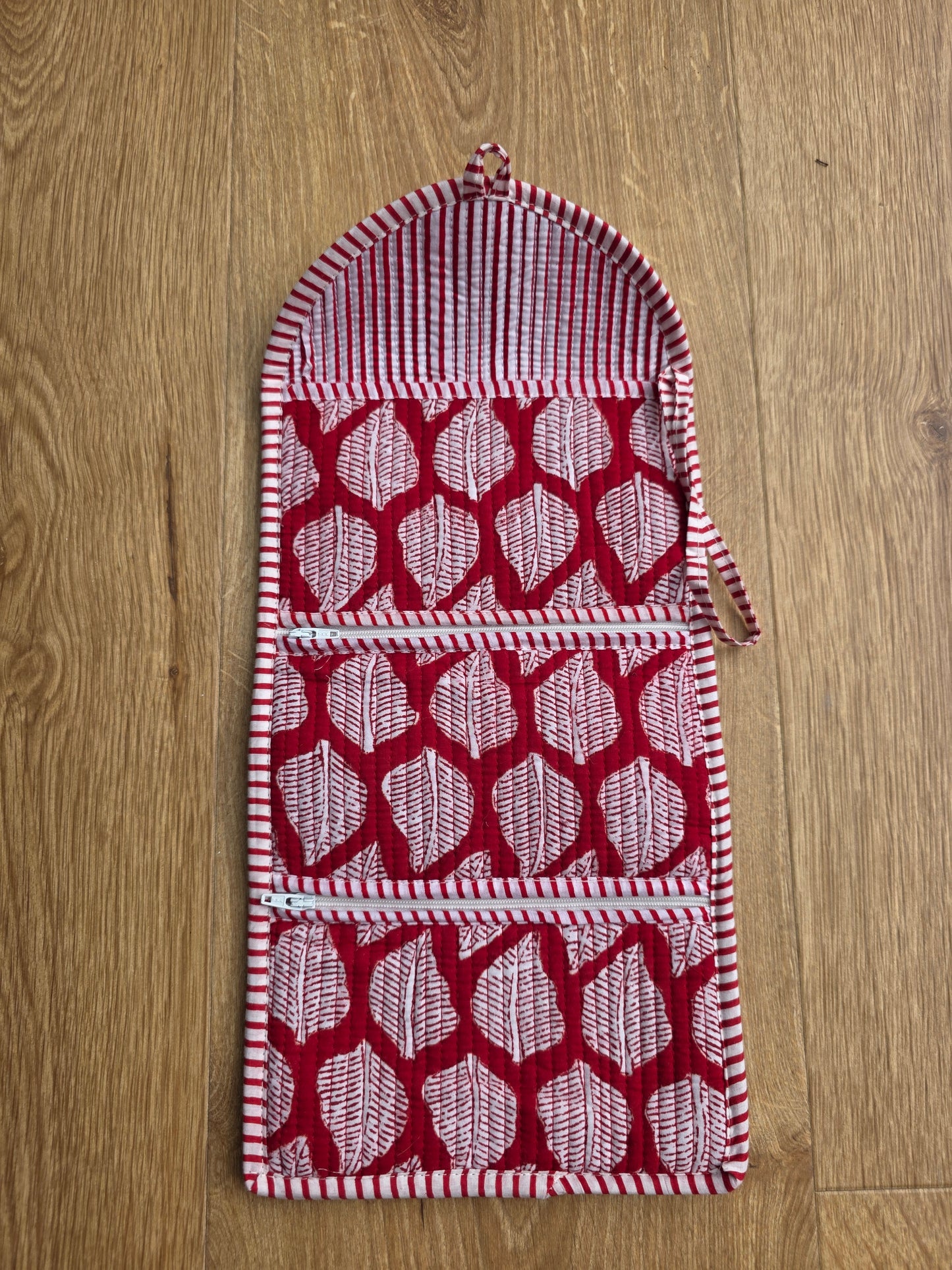 Jewellery Pouch - Red Leaf