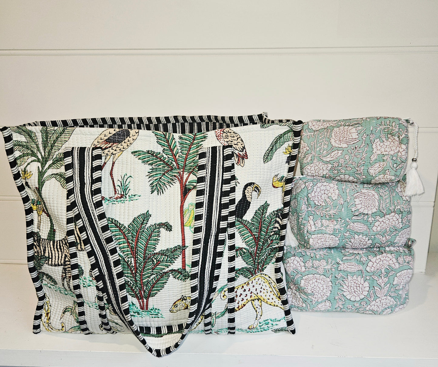 Into the Jungle - Open Tote Bag
