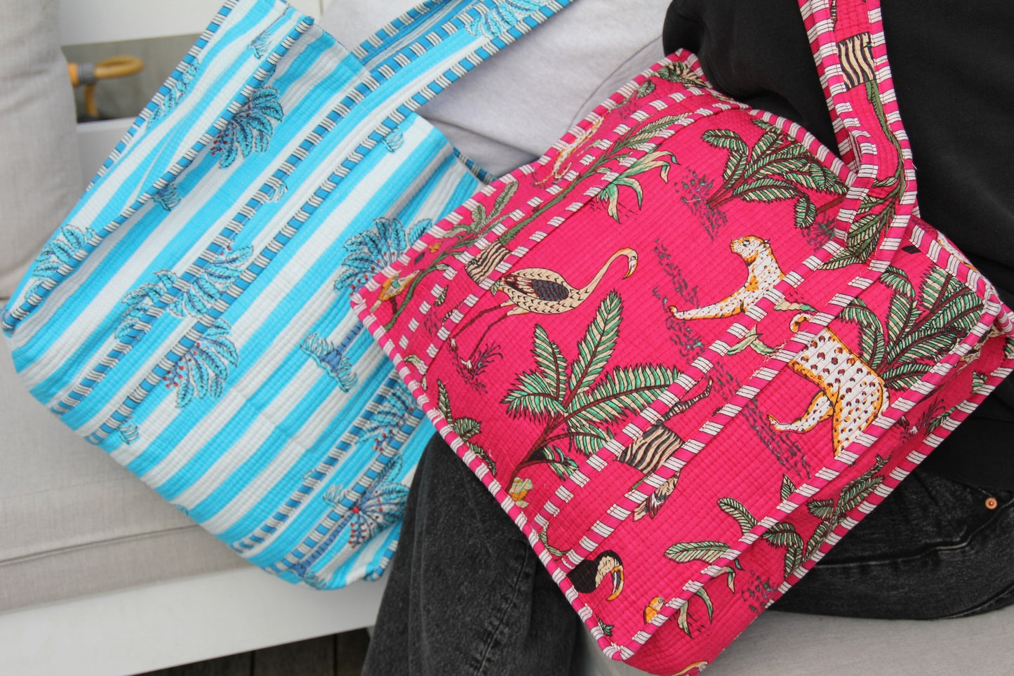 Jungle Pink - Zipped Tote Bag