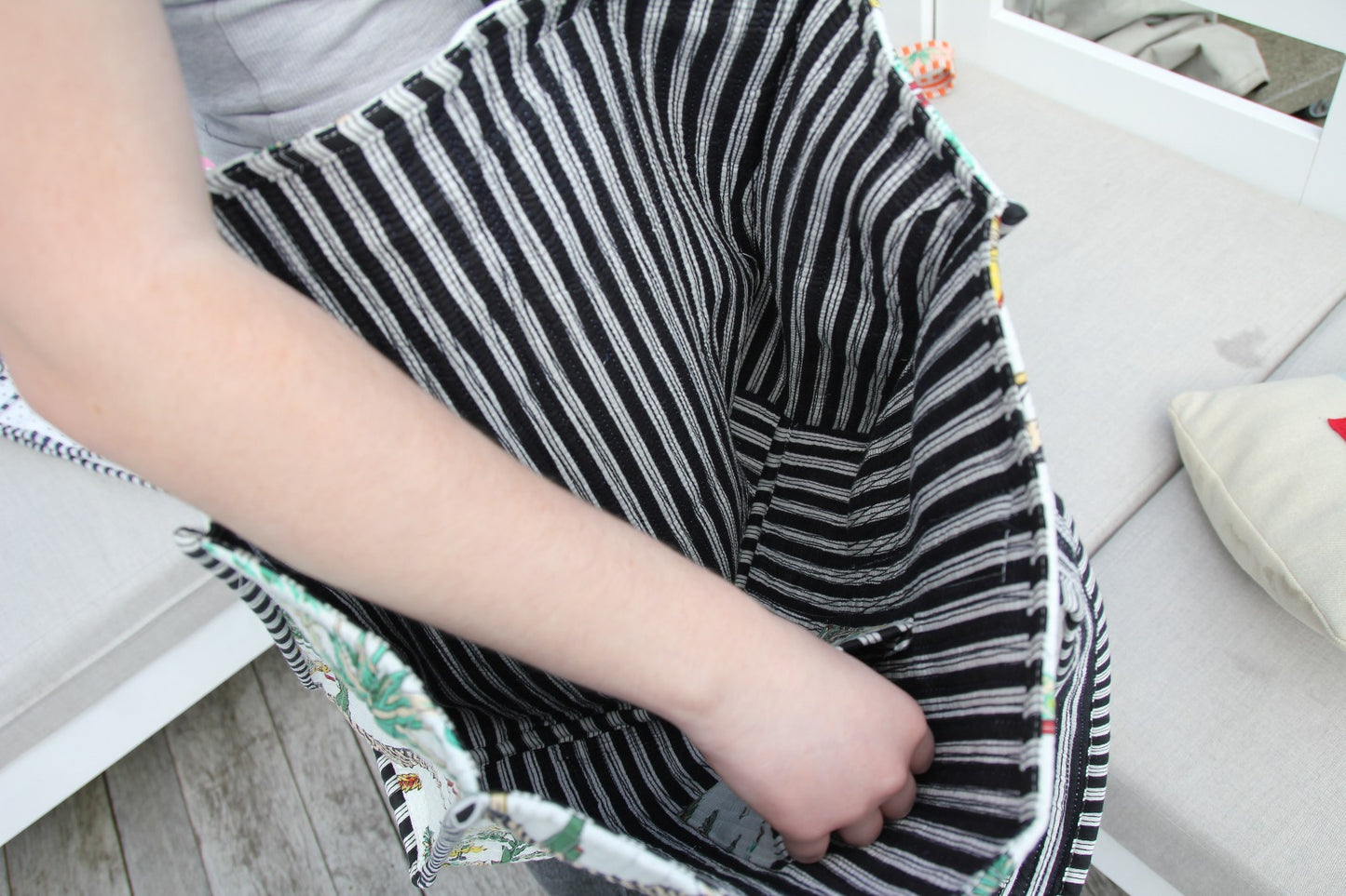 Into the Jungle - Open Tote Bag