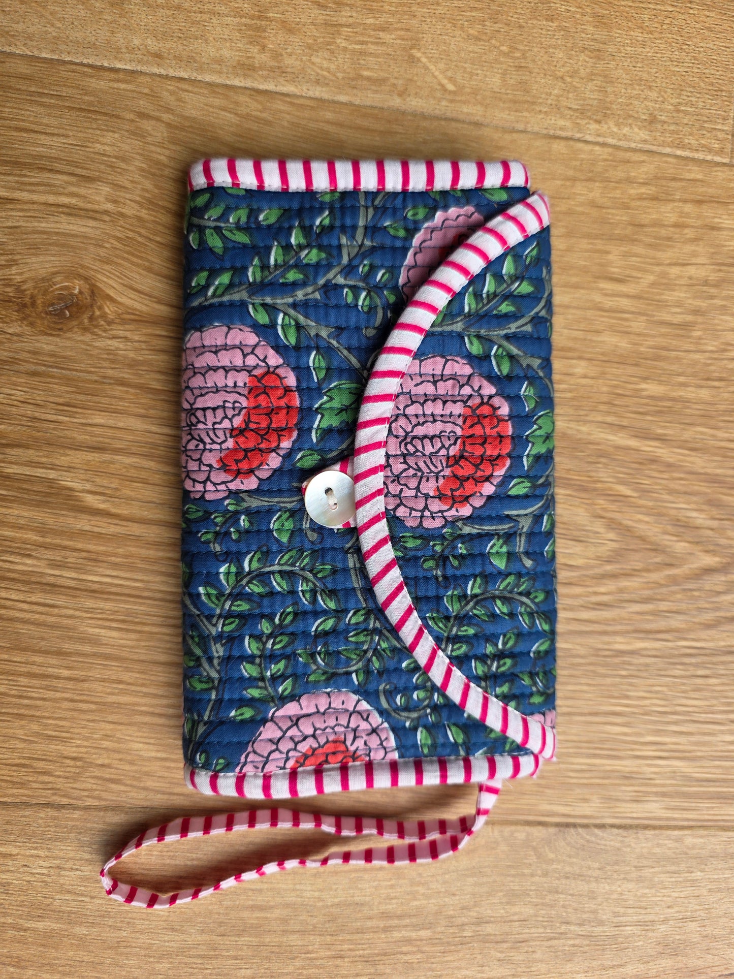 Jewellery Pouch - Dark Blue Floral