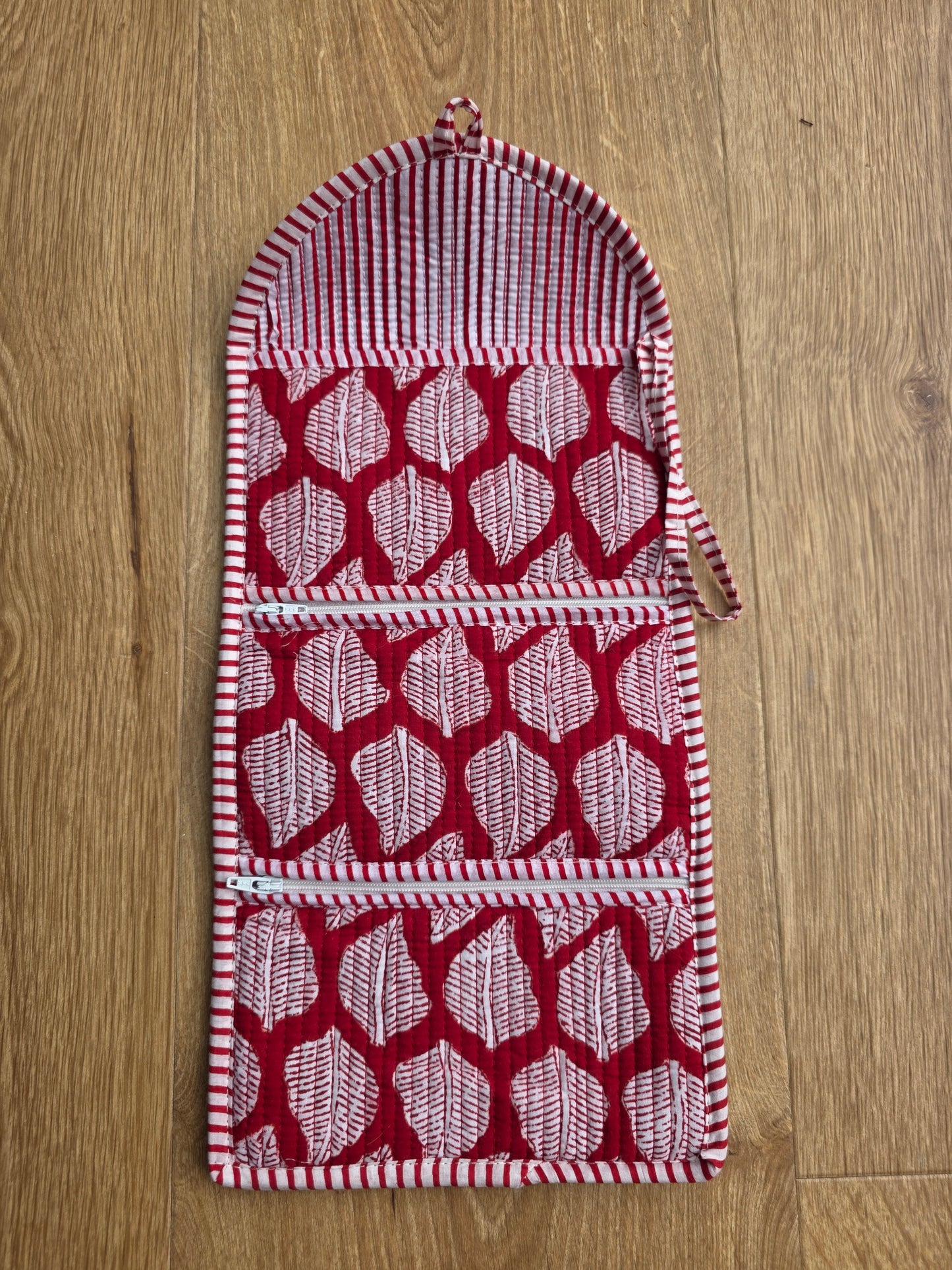 Jewellery Pouch - Red Leaf